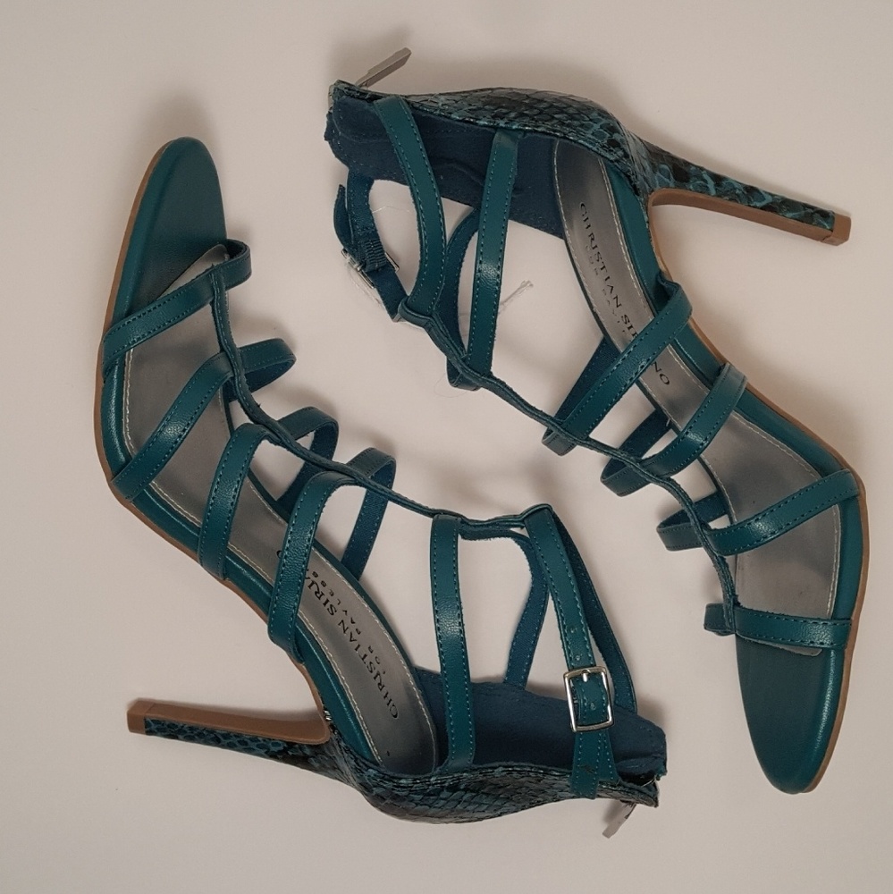 💜CLEARANCE💜Christian Siriano 4in Sandals sz:6